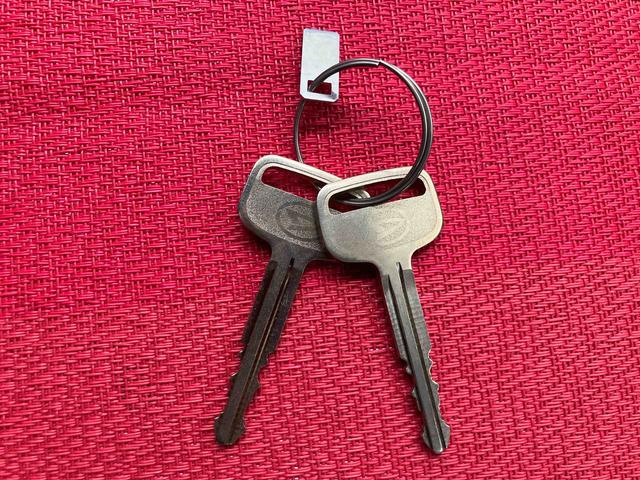 ハイゼットトラックスタンダード 農用スペシャル走行距離無制限12ヶ月保証付き 定期点検記録簿 ワンオーナー車 センターデフロック 禁煙車 エアバッグ ブレーキサポート 4WD 盗難防止装置 パワーステアリング 車線逸脱警報装置 エアコン ABS(大分県)の中古車