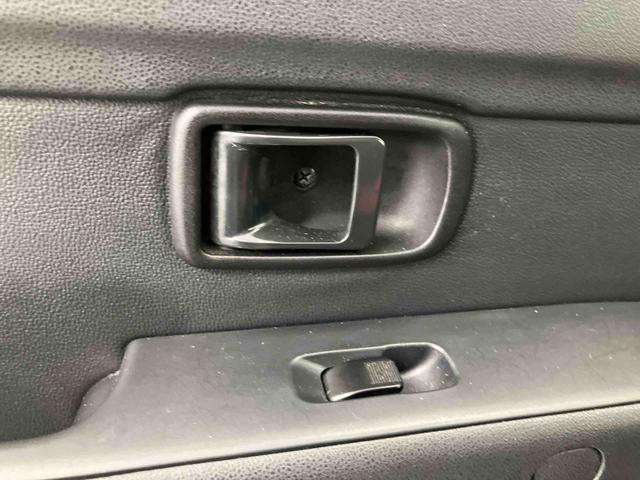ハイゼットカーゴデラックスSAIII走行距離無制限12ヶ月保証付き 両側スライド 整備点検記録簿 禁煙 イモビライザー レーダーブレーキ オートライト エアバック 横滑り防止 ABS オートハイビーム アイドリングストップ車(大分県)の中古車