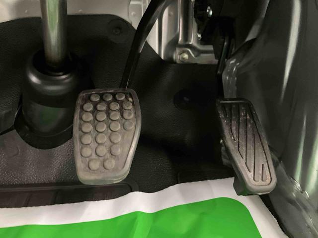 ハイゼットカーゴＤＸ　ワンオーナー走行距離無制限１２ヶ月保証付き　レーダーブレーキ　盗難防止装置　１オーナー　アイドリングストップ車　禁煙　ダブルエアバッグ　両側スライド　横滑り防止装置　レーンキープ　オートライト　整備記録簿　ＡＢＳ（大分県）の中古車