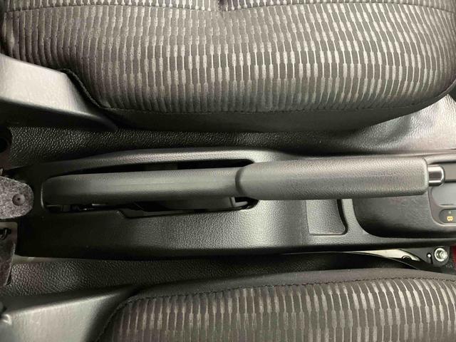 ハイゼットトラックジャンボエクストラ　ワンオーナー走行距離無制限１２ヶ月保証付き　ワンオーナー車　レーンキープ　禁煙　横滑防止装置　パートタイム４ＷＤ　Ａライト　ＬＥＤヘットライト　ハイビームアシスト　助手席エアバック　運転席エアバッグ　セキュリティ（大分県）の中古車