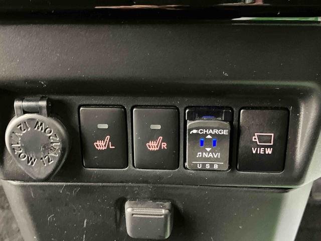 トールカスタムG リミテッドII SAIII走行距離無制限12ヶ月保証付き キーレス オートハイビーム スマートキー&プッシュスタート Rカメラ 禁煙車 LEDヘッド 車線逸脱警報 シ−トヒ−タ− ETC ドラレコ DVD アルミホイール(大分県)の中古車