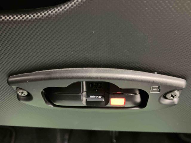 ロッキープレミアムG走行距離無制限12ヶ月保証付き 衝突回避支援システム USBポート レーンキープ Bluetoothオーディオ シートヒータ アダプティブクルーズコントロール 禁煙 オートマチックハイビーム キーレス(大分県)の中古車