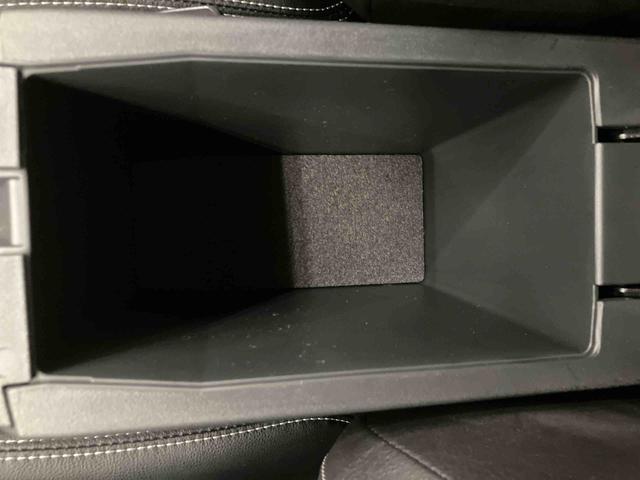 ロッキープレミアムG走行距離無制限12ヶ月保証付き 衝突回避支援システム USBポート レーンキープ Bluetoothオーディオ シートヒータ アダプティブクルーズコントロール 禁煙 オートマチックハイビーム キーレス(大分県)の中古車
