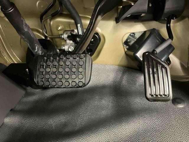 ハイゼットトラックジャンボエクストラ走行距離無制限12ヶ月保証付き ワンオーナー車 レーンキープ 禁煙 横滑防止装置 パートタイム4WD Aライト LEDヘットライト ハイビームアシスト 助手席エアバック 運転席エアバッグ セキュリティ(大分県)の中古車