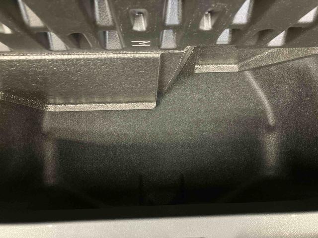 ムーヴＬ　ワンオーナー走行距離無制限１２ヶ月保証付き　誤発進抑制装置　両側手動スライドドア　キーレスエントリー　ＬＥＤヘッドランプ　アイドリングストップ　盗難防止システム　オートマチックハイビーム　オートライト（大分県）の中古車