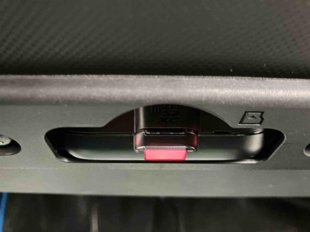 ロッキープレミアムＧ　ＨＥＶ走行距離無制限１２ヶ月保証付き　衝突被害軽減装置　ＢＴ接続　アダクティブクルーズ　ＵＳＢ　ＬＥＤヘッドランプ　前席シートヒーター　禁煙　バックカメラ　ミュージックプレイヤー接続可　キーフリー　ナビ（大分県）の中古車