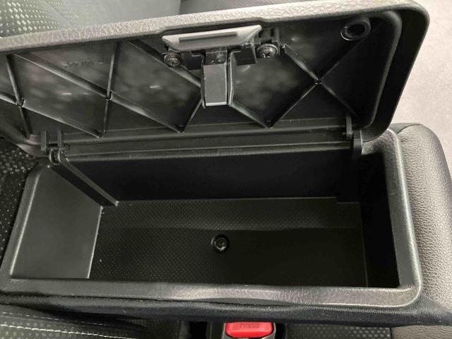 タントカスタムX トップエディションSAIII走行距離無制限12ヶ月保証付き オートLED Bモニター Iストップ Bluetooth 盗難防止装置 横滑防止装置 LEDヘッドランプ スマキー オートライト レーンアシスト 禁煙 キーフリー(大分県)の中古車