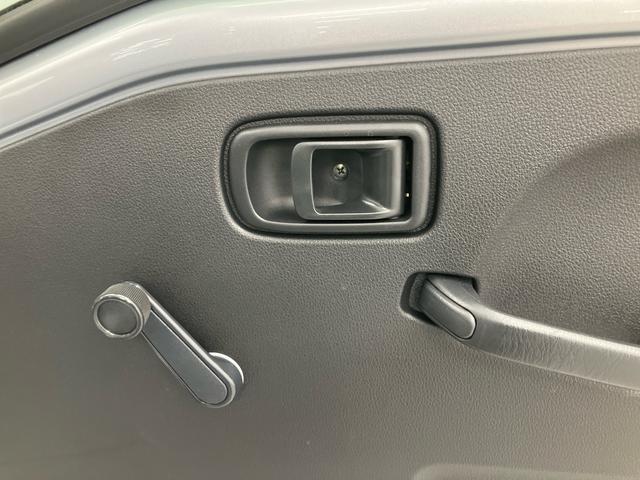 ハイゼットトラックスタンダード 農用スペシャル ワンオーナー走行距離無制限12ヶ月保証付き 点検記録簿 ワンオーナー 切替4WD エアバック AC 車線逸脱警報 パワーステアリング センターデフロック デュアルエアバック オートライト 衝突被害軽減システム(大分県)の中古車