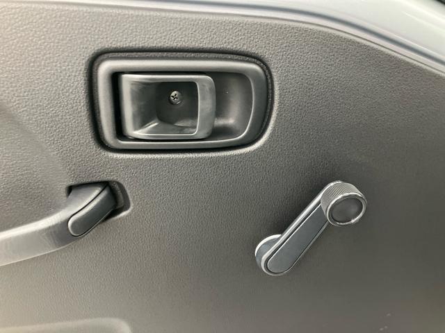 ハイゼットトラックスタンダード 農用スペシャル ワンオーナー走行距離無制限12ヶ月保証付き 点検記録簿 ワンオーナー 切替4WD エアバック AC 車線逸脱警報 パワーステアリング センターデフロック デュアルエアバック オートライト 衝突被害軽減システム(大分県)の中古車