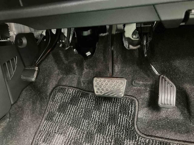 ムーヴカスタム XリミテッドII SAIII誤発進抑制 メモリナビ 車線逸脱警告 シートヒータ USB接続 スマ−トキ− オートハイビーム ブルートゥース LEDヘッドランプ 整備記録簿 横滑り防止機能 アルミホイール ナビ 助手席エアバッグ(大分県)の中古車