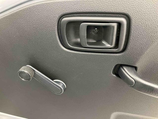 ハイゼットトラックスタンダード 農用スペシャル ワンオーナー走行距離無制限12ヶ月保証付き 点検記録簿 ワンオーナー 切替4WD エアバック AC 禁煙車 車線逸脱警報 パワーステアリング センターデフロック デュアルエアバック オートライト オートハイビーム(大分県)の中古車