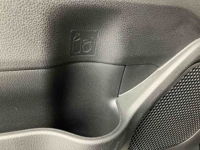 ムーヴX ワンオーナー走行距離無制限12ヶ月保証付き 誤発進抑制装置 Bカメラ LEDヘッド スマートキープッシュスタート 衝突安全ボディ USB 盗難防止アラーム 禁煙車 キーレスエントリー レーンアシスト オートライト(大分県)の中古車