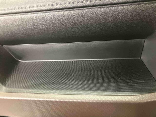 トールＸ走行距離無制限１２ヶ月保証付き　Ｂカメラ　衝突被害軽減ブレーキ　ＵＳＢ　ＢＴ　キーフリーシステム　Ａストップ　禁煙　ＡＢＳ　横滑り防止機能　盗難防止装置　Ｗエアバッグ　エアバッグ　Ａライト　ＴＶ（大分県）の中古車