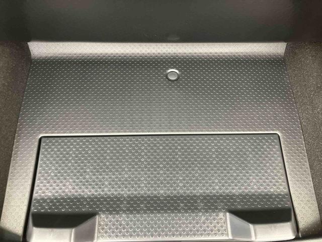 トールＸ走行距離無制限１２ヶ月保証付き　Ｂカメラ　衝突被害軽減ブレーキ　ＵＳＢ　ＢＴ　キーフリーシステム　Ａストップ　禁煙　ＡＢＳ　横滑り防止機能　盗難防止装置　Ｗエアバッグ　エアバッグ　Ａライト　ＴＶ（大分県）の中古車