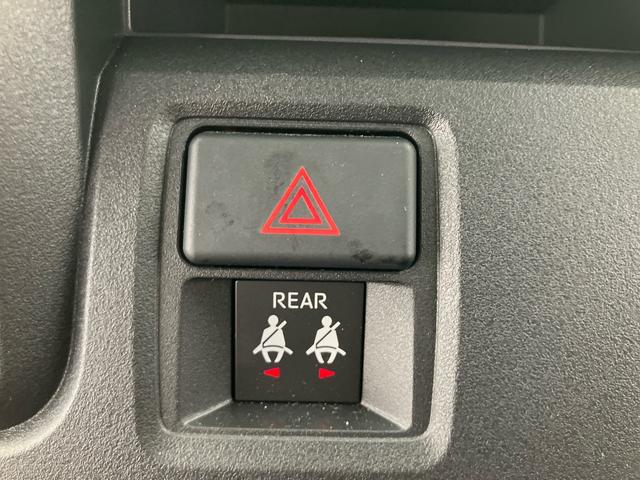 ハイゼットカーゴDX ワンオーナー走行距離無制限12ヶ月保証付き 運転席エアバック 衝突回避支援ブレーキ キーレスエントリ i−stop 運転席助手席エアバック 盗難防止装置 レーンアシスト オートライト オートマチックハイビーム(大分県)の中古車
