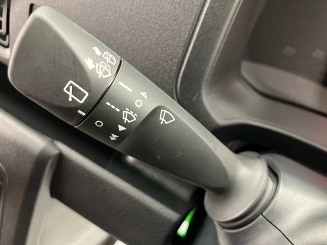 ハイゼットカーゴDX ワンオーナー走行距離無制限12ヶ月保証付き 運転席エアバック 衝突回避支援ブレーキ キーレスエントリ i−stop 運転席助手席エアバック 盗難防止装置 レーンアシスト オートライト オートマチックハイビーム(大分県)の中古車