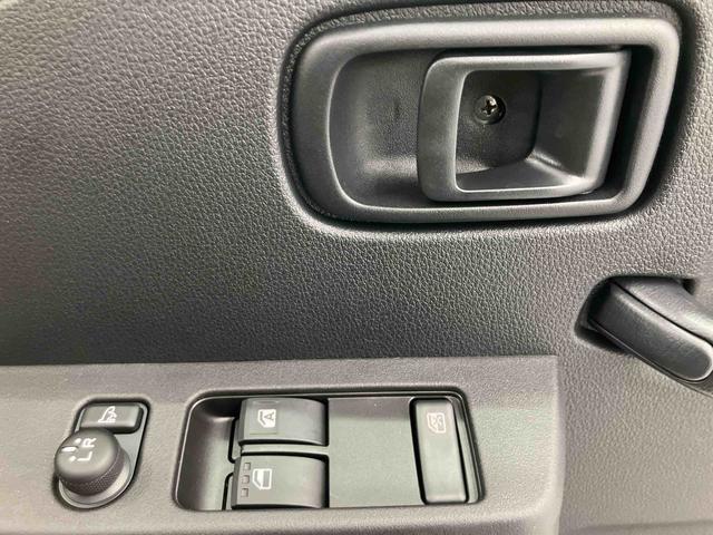 ハイゼットトラックジャンボエクストラ ワンオーナー走行距離無制限12ヶ月保証付き ワンオーナー車 レーンキープ 禁煙 キーフリーシステム パートタイム4WD Aライト ハイビームアシスト 助手席エアバック スマートキー 運転席エアバッグ 記録簿あり(大分県)の中古車