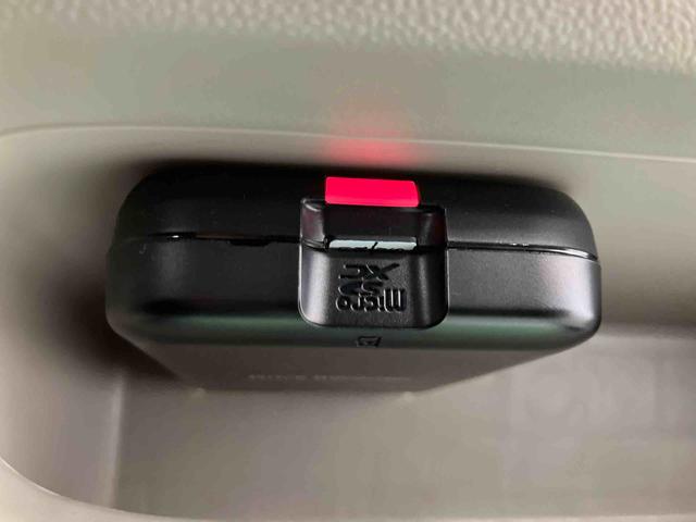 ムーヴ 中古車 ＸリミテッドＩＩ　ＳＡＩＩＩ走行距離無制限１２ヶ月保証付き　ナビゲーション搭載　バックカメラ搭載　ドライブレコーダー搭載　オートライトオートハイビーム　アイドリングストップ車　運転席側シートヒーター付き