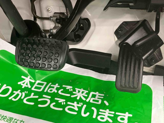 ハイゼットトラックスタンダード走行距離無制限12ヶ月保証付き LEDヘッドランプ 衝突軽減B 禁煙車両 運転席助手席エアバック 車線逸脱警告 VSC 整備記録簿 パワステ 切替式4WD オートハイビーム エアコン エアバック(大分県)の中古車