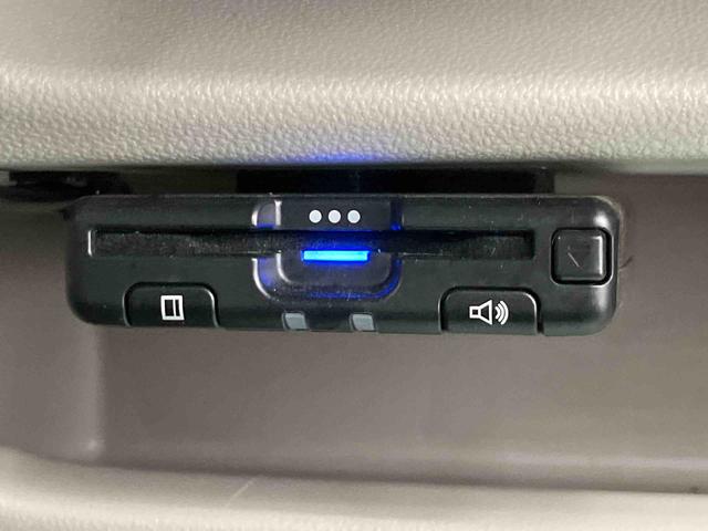 ムーヴ 中古車 ＸリミテッドＩＩ　ＳＡＩＩＩ走行距離無制限１２ヶ月保証付き　アイドリングストップ車　オートライト　オートハイビーム　ＥＴＣ車載器搭載　バックカメラ搭載　ドライブレコーダー搭載　運転席シートヒーター付き