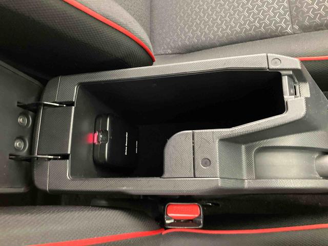 ロッキーＧ走行距離無制限１２ヶ月保証付き　シートヒータ　衝突防止　ＡＵＴＯライト　車線逸脱警告　メモリナビ　アダプティブクルコン　ＥＴＣ車載器　盗難防止システム　スマ−トキ−　ＬＥＤヘッドランプ　衝突安全ボディ（大分県）の中古車