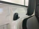走行距離無制限１２ヶ月保証付き　盗難防止装置　ワンオーナー車　メンテナンスノート　センターデフロック　ＡＣ　切り替え４ＷＤ　禁煙車　エアバック　パワーステアリング　レーンキープアシスト　横滑り防止（大分県）の中古車