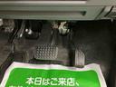 走行距離無制限１２ヶ月保証付き　アイドリングストップ機能　マルチビューカメラ　車線逸脱防止　ＢＬＵＥＴＯＯＴＨ　禁煙　シートヒータ　ドライブレコーダ　ＤＶＤ　スマキー　ＵＳＢ　ナビ　ＥＴＣ車載器（大分県）の中古車