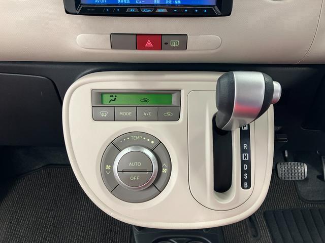 ミラココアココアＸ下取車　ナビ　ＴＶ　電動格納式ドアミラー　取説記録簿　ベンチシート　ＥＴＣ　スマートキー　盗難防止　衝突安全ボディ　運転席エアバッグ　助手席エアバッグ　アイドリングストップ　ＤＶＤ再生（長崎県）の中古車