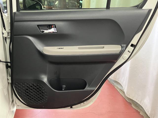 パッソモーダ　Ｇパッケージ下取車　ナビ　パノラマモニター　レーンキープアシスト　オートマチックハイビーム　整備記録簿　衝突安全ボディ　ドライブレコーダー　運転席エアバッグ　助手席エアバッグ　ＥＴＣ　ＤＶＤ　スマートキー（長崎県）の中古車
