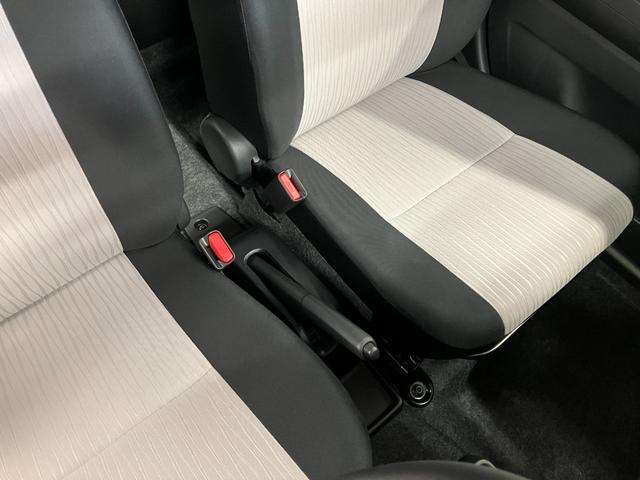 ミライースＬ　ＳＡIII届出済未使用車　元展示車　禁煙　アイドリングストップ　１オーナー　レーンキープアシスト　横滑り防止機能　キーレス　オートマチックハイビーム　助手席エアバッグ　運転席エアバッグ　ＡＢＳ　オートライト（長崎県）の中古車