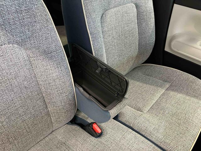 ムーヴキャンバスストライプスG届出済未使用車 元展示車 禁煙 スマートキー プッシュスタート シートヒーター 両側電動スライドドア 電動格納ミラー 車線逸脱警報 ベンチシート LEDヘッドランプ オートハイビーム 衝突安全ボディ(長崎県)の中古車