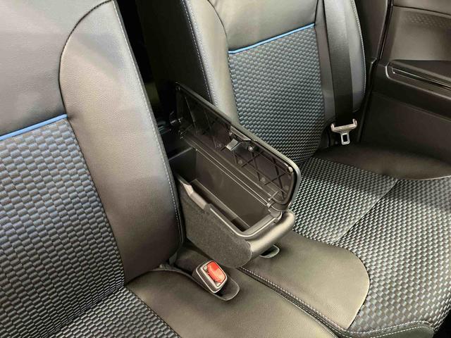 タントカスタムRS届出済未使用車 元展示車 ターボ 禁煙 ディスプレイオーディオ バックカメラ ブルートゥース 衝突被害軽減システム 両側電動スライドドア シートヒーター LEDヘッドランプ オートライト スマートキー(長崎県)の中古車