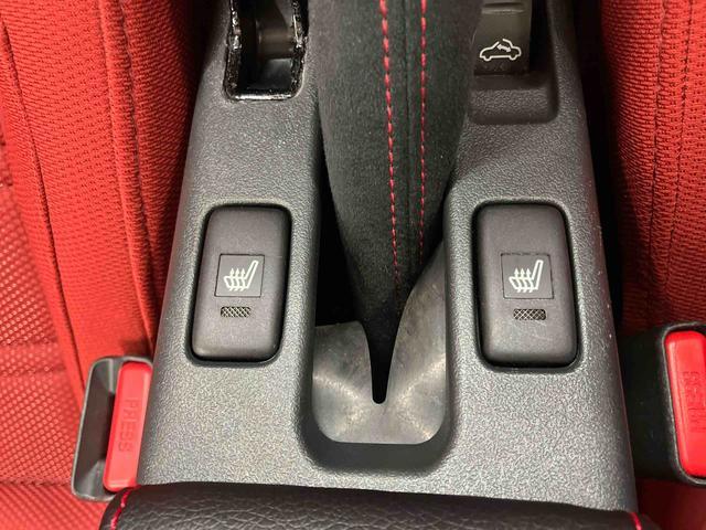 コペンセロ下取車 ターボ マニュアル車 ディスプレイオーディオ ブルートゥース ETC LEDヘッドランプ オートライト キ−レス ABS シートヒーター 運転席エアバッグ 助手席エアバッグ イモビライザー(長崎県)の中古車