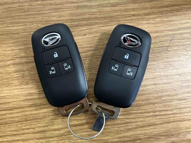 アトレーアトレーデッキバン届出済未使用車 元展示車 ターボ車 両側電動スライドドア 1オーナー 衝突被害軽減システム 電動格納ミラー 整備記録簿 禁煙車 LEDヘッドランプ スマートキー オートマチックハイビーム オートライト(長崎県)の中古車