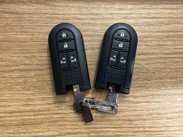 ムーヴキャンバスＧホワイトアクセントＶＳ　ＳＡIII下取車　ナビ　ＴＶ　全周囲カメラ　両側電動スライドドア　衝突被害軽減システム　ブルートゥース　車線逸脱警報　スマートキー　オートマチックハイビーム　電動格納式ドアミラー　ＬＥＤヘッドランプ　ドラレコ（長崎県）の中古車