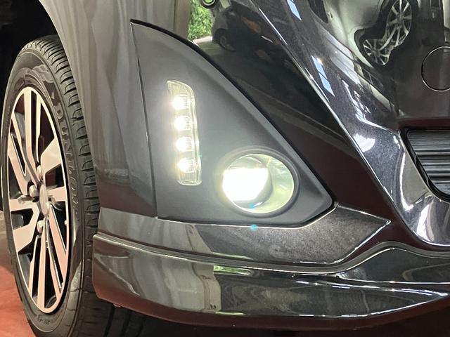 トールカスタムＧ　リミテッドII　ＳＡIII下取車　ナビ　全周囲カメラ　ＴＶ　アイドリングストップ　ＬＥＤヘッドランプ　シートヒーター　両側電動スライドドア　記録簿　ブルートゥース　電動格納式ドアミラー　オートクルーズコントロール　ＥＴＣ（長崎県）の中古車