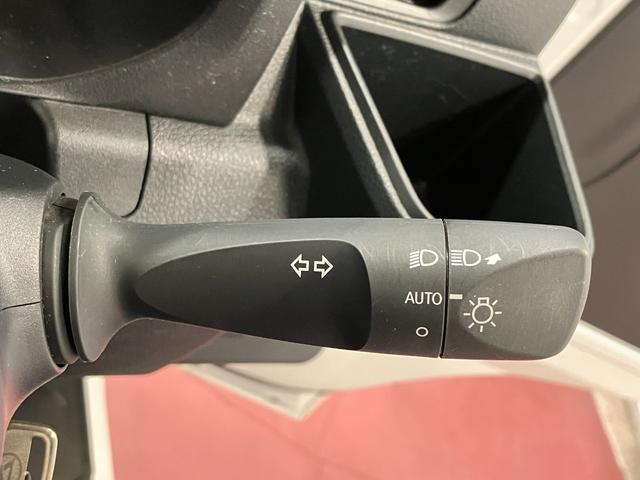 ハイゼットトラックスタンダード　農用スペシャル１オーナー　４ＷＤ　ＭＴ車　車線逸脱警報装置　衝突被害軽減システム　オートマチックハイビーム　横滑り防止　オートライト　エアコン　運転席エアバッグ　助手席エアバッグ　パワステ　アイドリングストップ（長崎県）の中古車