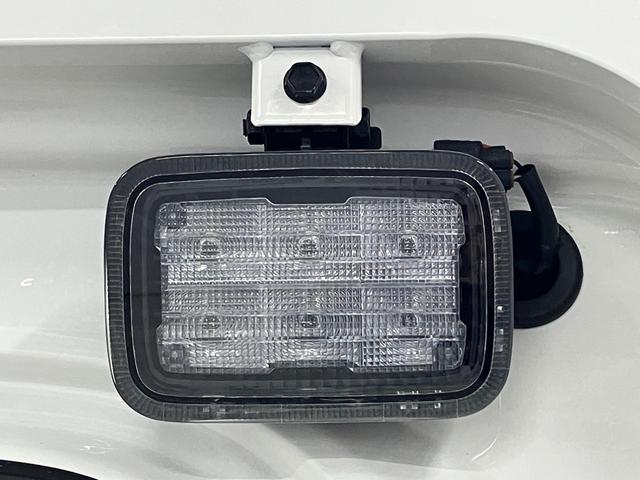 ハイゼットトラックスタンダード　農用スペシャル１オーナー　４ＷＤ　ＭＴ車　車線逸脱警報装置　衝突被害軽減システム　オートマチックハイビーム　横滑り防止　オートライト　エアコン　運転席エアバッグ　助手席エアバッグ　パワステ　アイドリングストップ（長崎県）の中古車