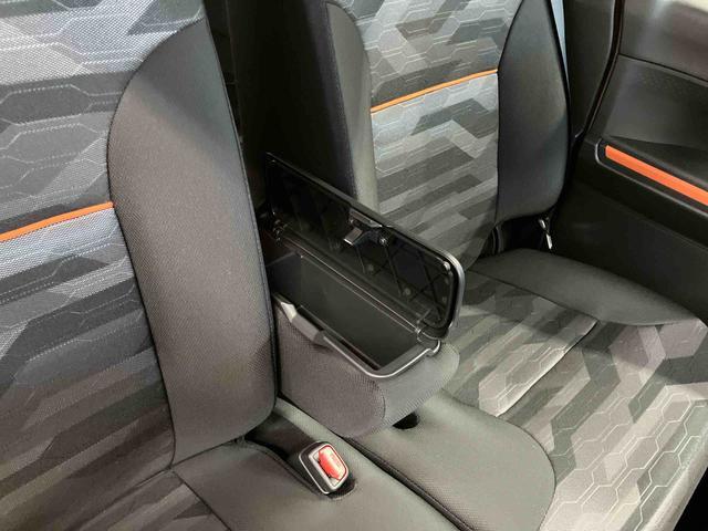 タントファンクロス元試乗車 ナビ ブルートゥース ドライブレコーダー パノラマモニター 衝突被害軽減システム 両側電動スライドドア シートヒーター LEDヘッドランプ オートライト ベンチシート スマートキー(長崎県)の中古車