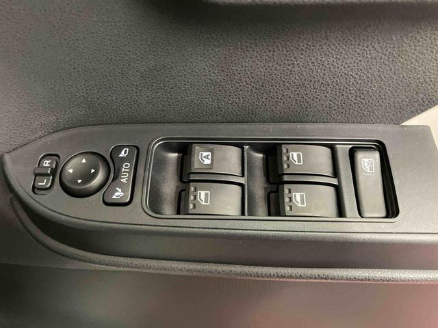 タントＸ元試乗車　アイドリングストップ　衝突被害軽減システム　電動格納ミラー　スマートキー　ＬＥＤヘッドランプ　車線逸脱警報　オートマチックハイビーム　片側電動両側スライドドア　１オーナー　盗難警報装置（長崎県）の中古車