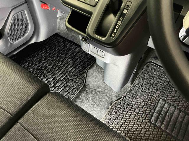 ムーヴＧディスプレイオーディオ　片側電動両側スライドドア　オートマチックハイビーム　ＬＥＤヘッドランプ　ＴＶ　ベンチシート　スマートキー　プッシュスタート　電動格納ミラー　バックカメラ　アイドリングストップ（長崎県）の中古車