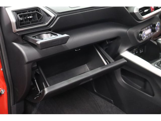 ロッキープレミアムＧ　ＨＥＶナビＴＶ　ＤＶＤ　Ｂｌｕｅｔｏｏｔｈ接続　ＥＴＣ車載器　ドライブレコーダー　バックモニター　追従式クルーズコントロール　オートライト　オートマチックハイビーム　ＬＥＤ　盗難防止装置　記録簿（長崎県）の中古車