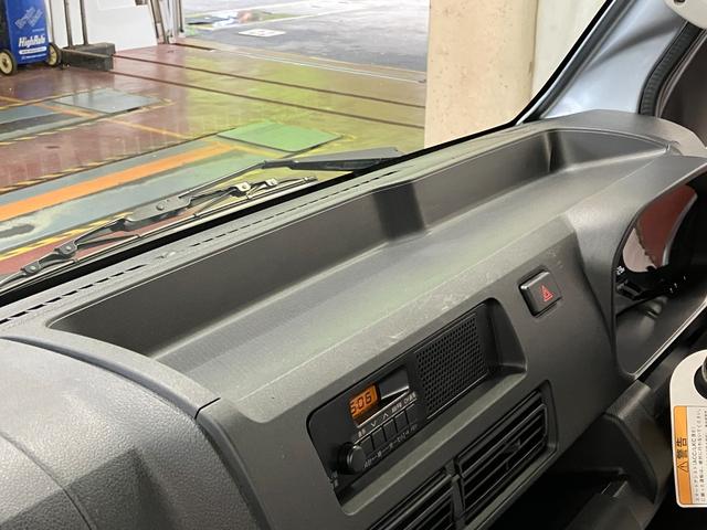 ハイゼットトラックジャンボスタンダード下取車　電動格納ミラー　パワーステアリング　エアバック　オートマチックハイビーム　ＥＳＣ　スマートキー　記録簿　アイドリングストップ　オートライト　エアコン　ＡＢＳ　ダブルエアバック（長崎県）の中古車