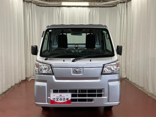 ハイゼットトラックスタンダード届出済未使用車　元展示車　２ＷＤ　ＣＶＴ車　禁煙　１オーナー　レーンキープアシスト　アイドリングストップ　運転席エアバッグ　助手席エアバッグ　パワステ　エアコン　オートライト　オートマチックハイビーム（長崎県）の中古車