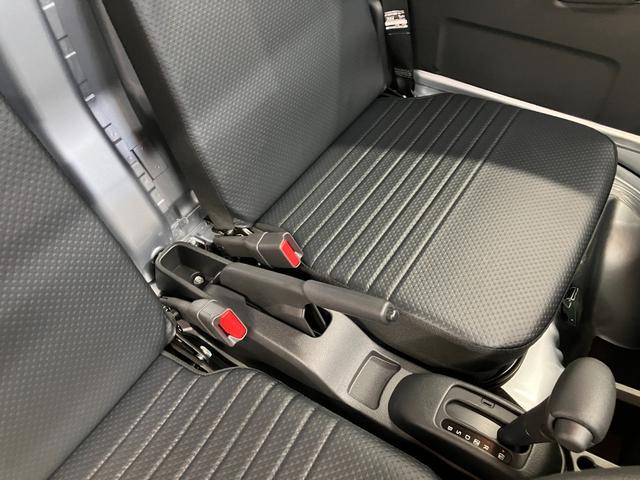 ハイゼットトラックスタンダード届出済未使用車　元展示車　２ＷＤ　ＣＶＴ車　禁煙　１オーナー　レーンキープアシスト　アイドリングストップ　運転席エアバッグ　助手席エアバッグ　パワステ　エアコン　オートライト　オートマチックハイビーム（長崎県）の中古車