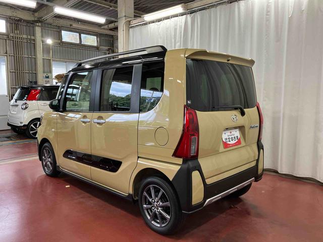 タントファンクロス届出済未使用車 元展示車 禁煙 ディスプレイオーディオ ブルートゥース バックカメラ 衝突被害軽減システム 両側電動スライドドア シートヒーター LEDヘッドランプ オートライト スマートキー(長崎県)の中古車