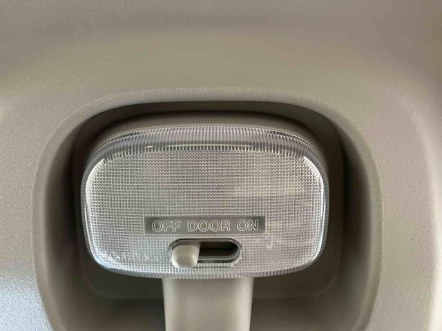 ハイゼットカーゴDX元展示車 禁煙 衝突被害軽減システム 衝突安全ボディ レーンキープアシスト キーレス 両側スライドドア ESC オートライト オートマチックハイビーム ABS 運転席エアバッグ 助手席エアバッグ(長崎県)の中古車