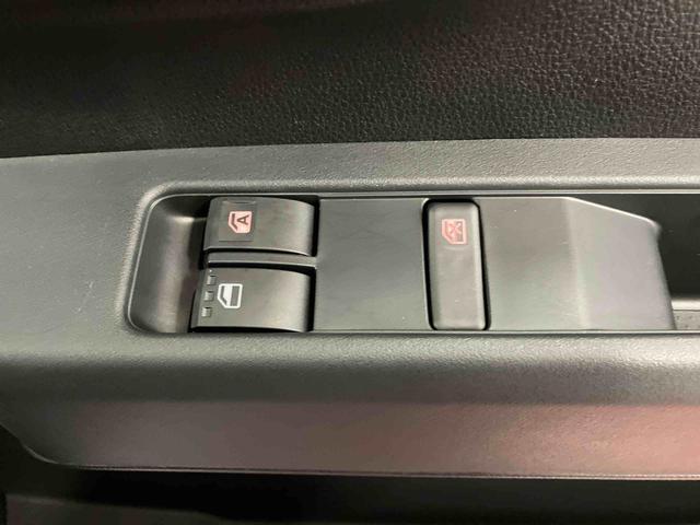 ハイゼットカーゴDX元展示車 禁煙 衝突被害軽減システム 衝突安全ボディ レーンキープアシスト キーレス 両側スライドドア ESC オートライト オートマチックハイビーム ABS 運転席エアバッグ 助手席エアバッグ(長崎県)の中古車