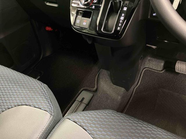 タントカスタムＸ元試乗車　衝突被害軽減システム　車線逸脱防止　アイドリングストップ　ＬＥＤヘッドランプ　１オーナー　シートヒーター　オートマチックハイビーム　電動格納ミラー　スマートキー　オートライト　整備記録簿（長崎県）の中古車