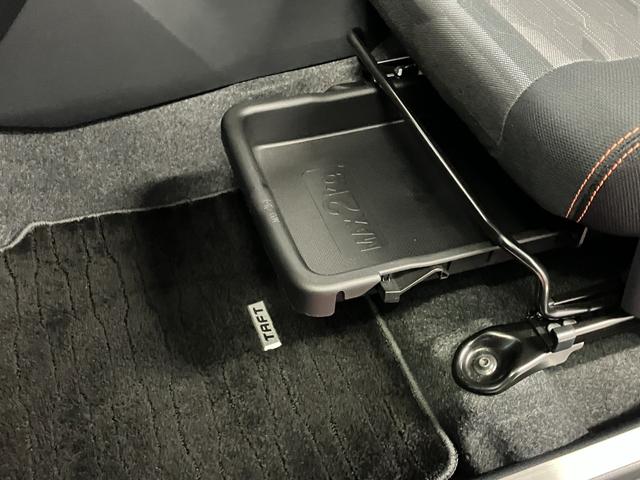 タフトＧターボ下取車　誤発進抑制機能　ナビＴＶ　電格ミラー　バックカメラ　ＬＥＤヘッドランプ　前席シートヒーター　車線逸脱警報装置　盗難防止システム　地デジ　ＥＴＣ付き　アルミホイール　ターボエンジン　ＤＶＤ（長崎県）の中古車